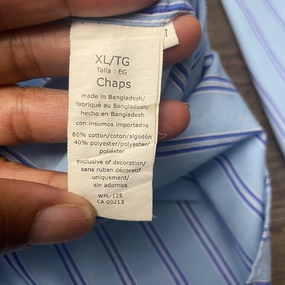 Chaps Easy Care Men’s Size XL Striped Button Down Shirt Blues - Picture 6 of 6
